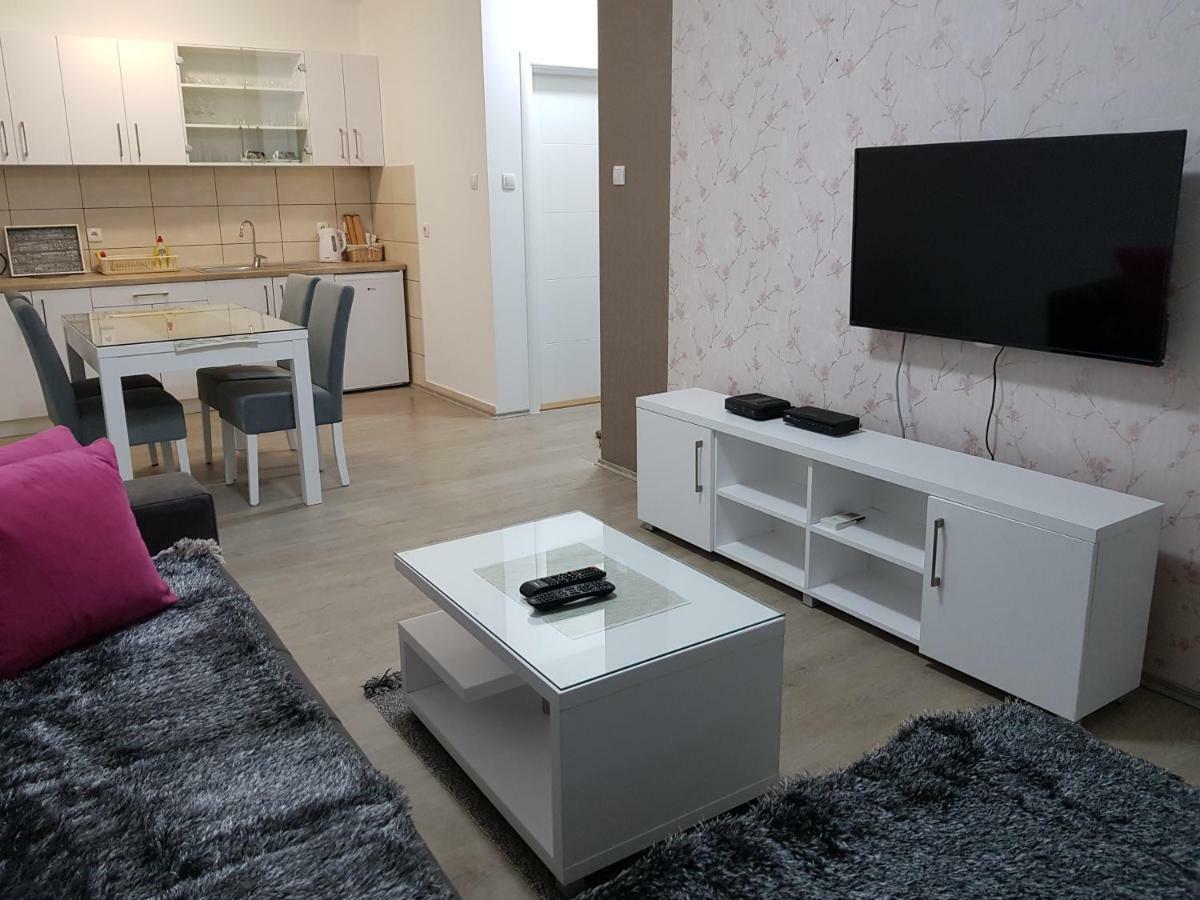 Apartment Gea 18 نوفي ساد المظهر الخارجي الصورة