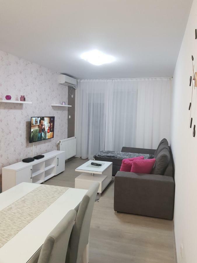 Apartment Gea 18 نوفي ساد المظهر الخارجي الصورة