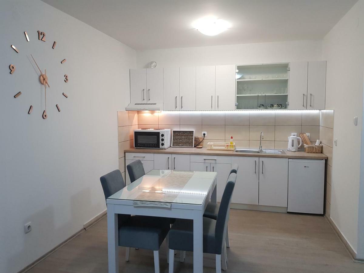 Apartment Gea 18 نوفي ساد المظهر الخارجي الصورة
