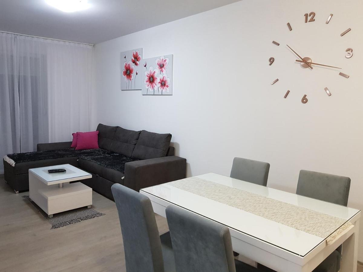 Apartment Gea 18 نوفي ساد المظهر الخارجي الصورة