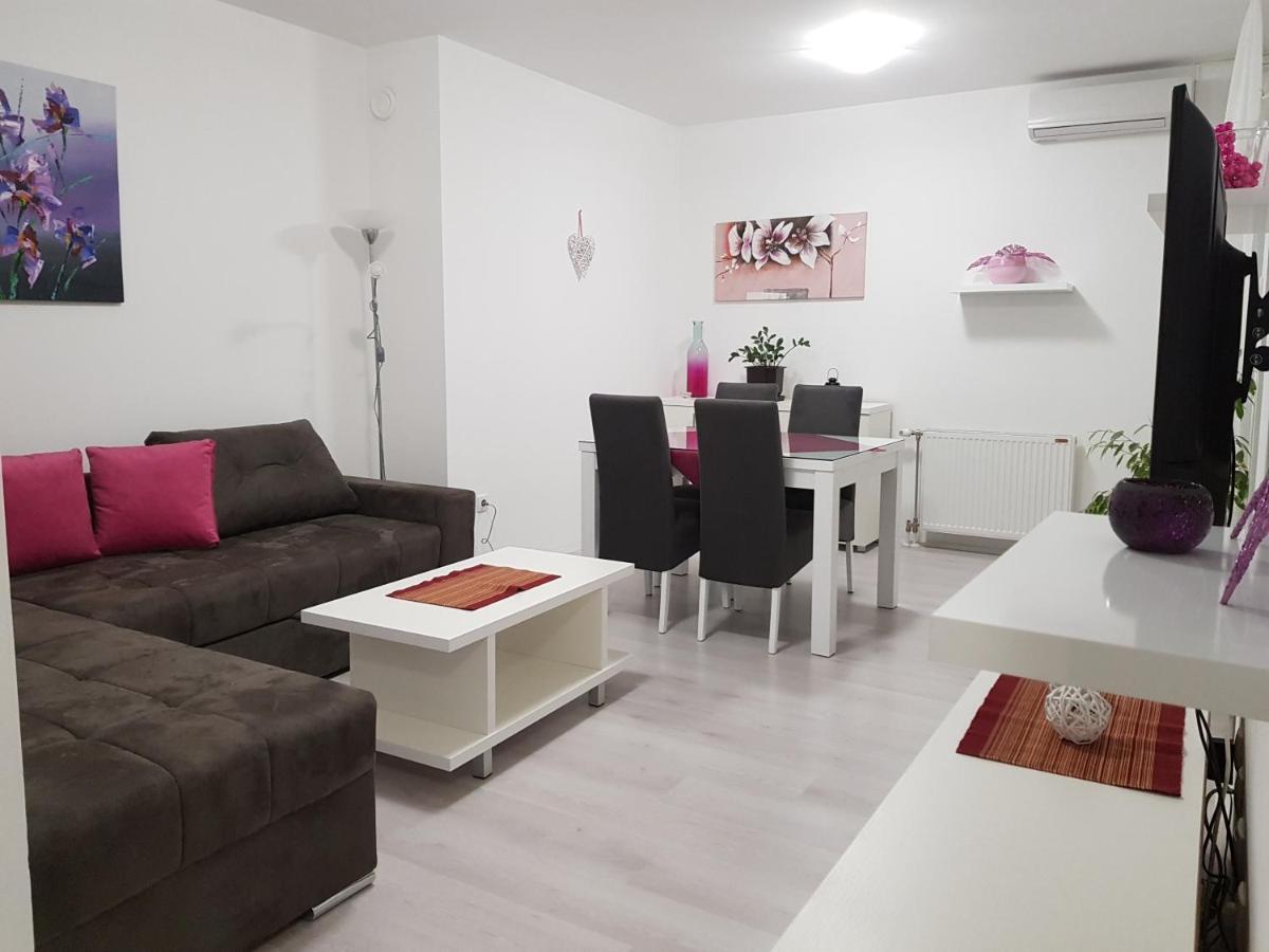 Apartment Gea 18 نوفي ساد الغرفة الصورة